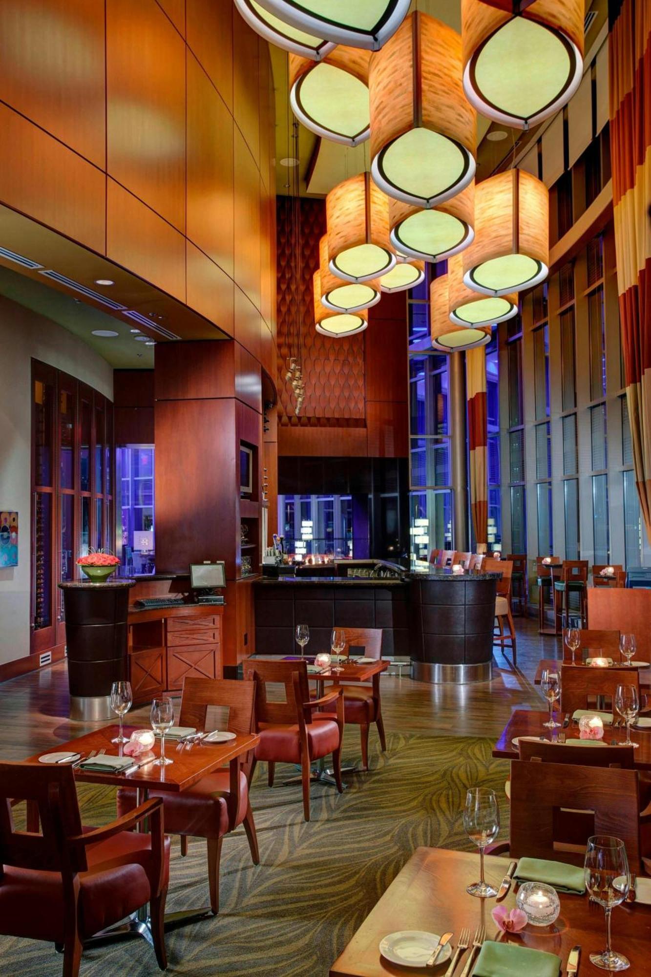 Jw Marriott Grand Rapids Hotel Exterior photo