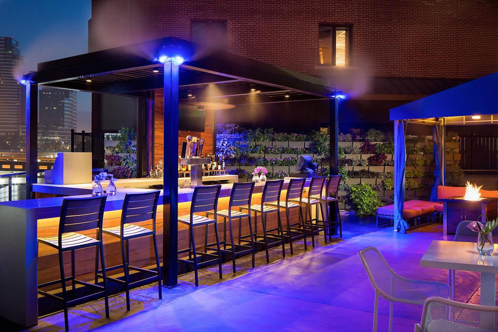 Jw Marriott Grand Rapids Hotel Exterior photo